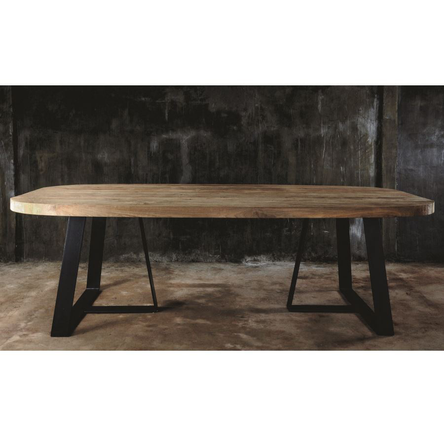 Margarita Table Black With Metal